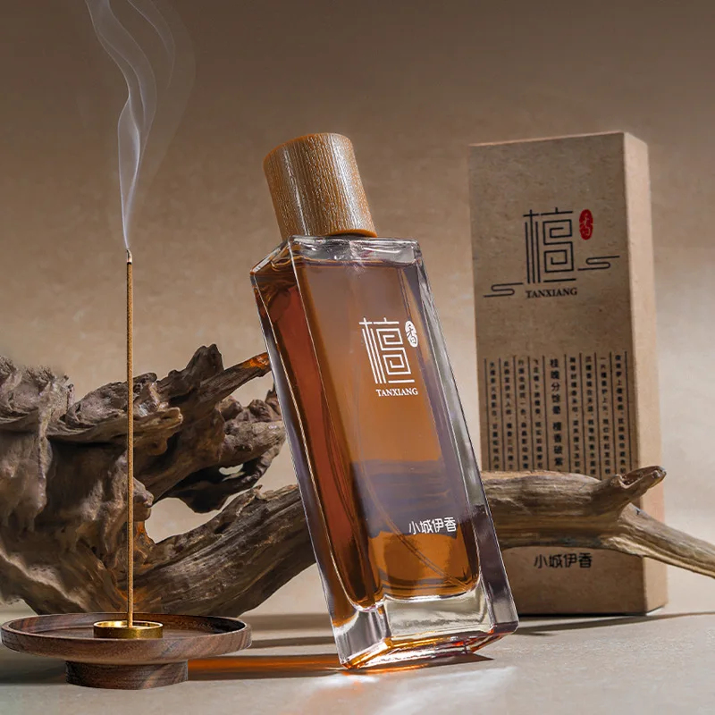 50ml Sandalwood Eau de Toilett - Perfume The Fragrance recension och pris